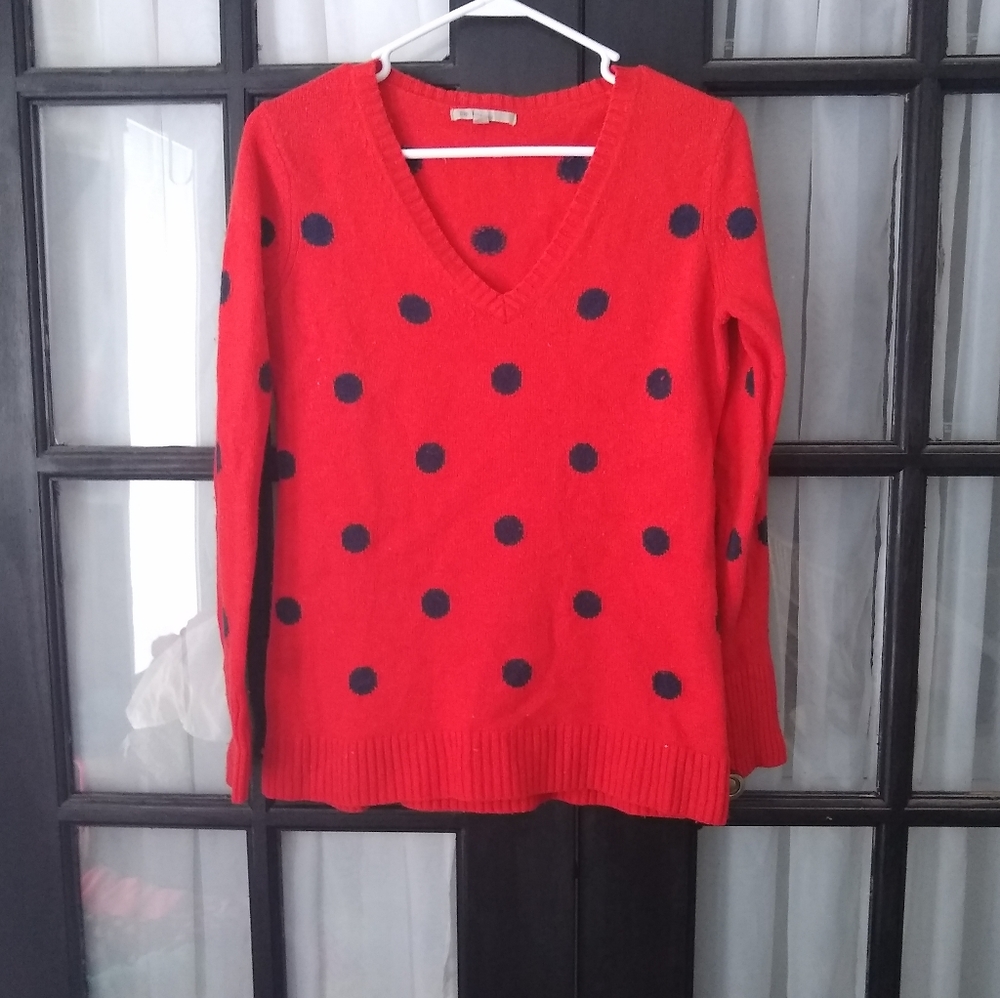 💚GAP Sweater Red and Navy Polka Dot size S V neck